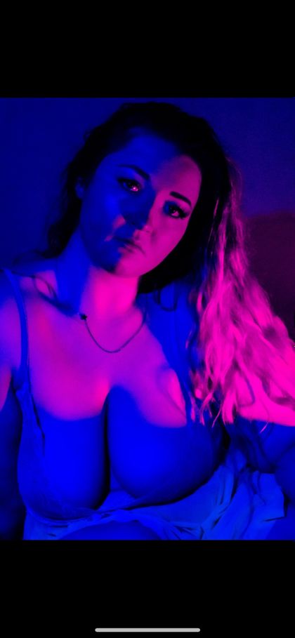 daintykaylee OnlyFans picture