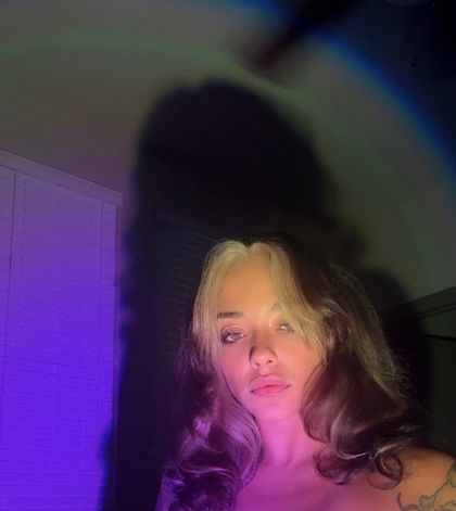 mollymarz OnlyFans picture