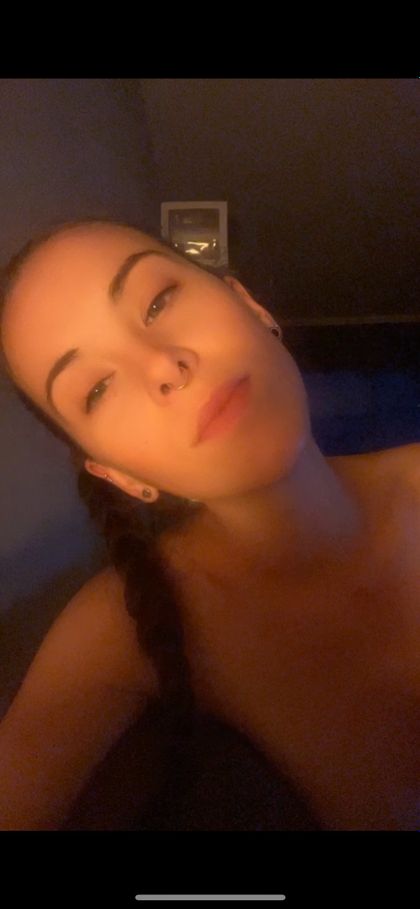 moodieruby OnlyFans picture