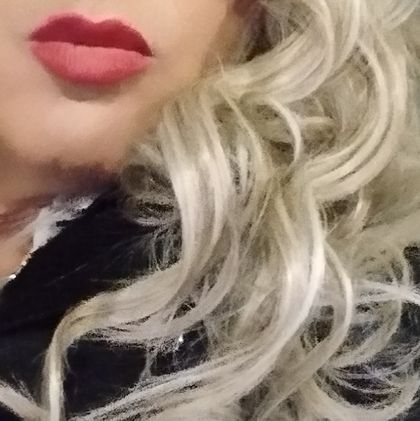 milfadele46trav OnlyFans picture