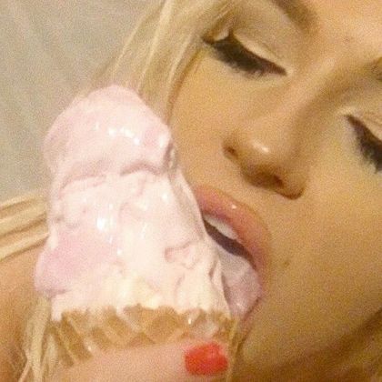maskedpinkdoll OnlyFans picture