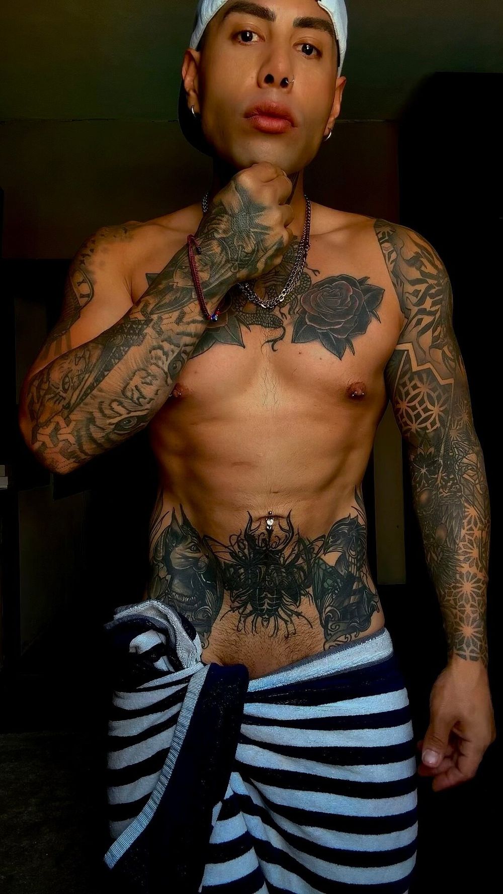 tayloromarcaliente OnlyFans profile picture