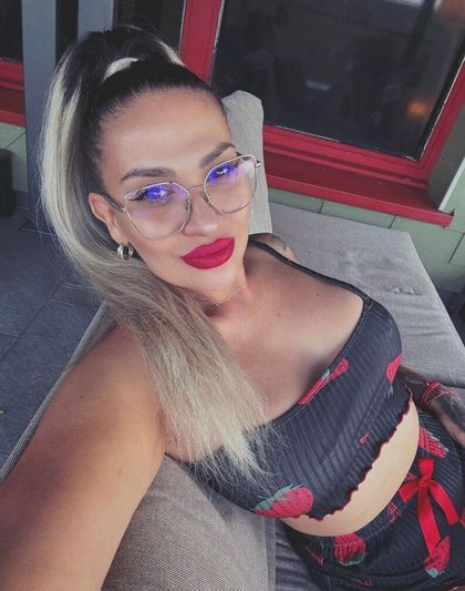 tattoedkate OnlyFans picture