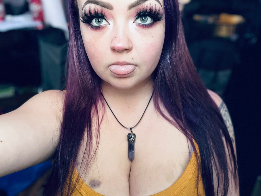witchyydoll OnlyFans profile picture