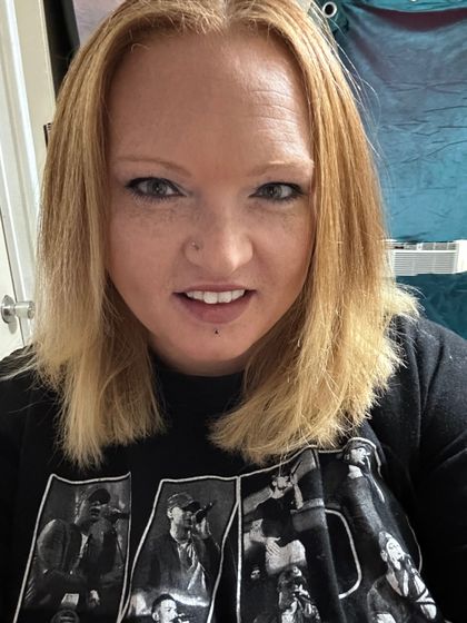 mandybeeof1 OnlyFans picture