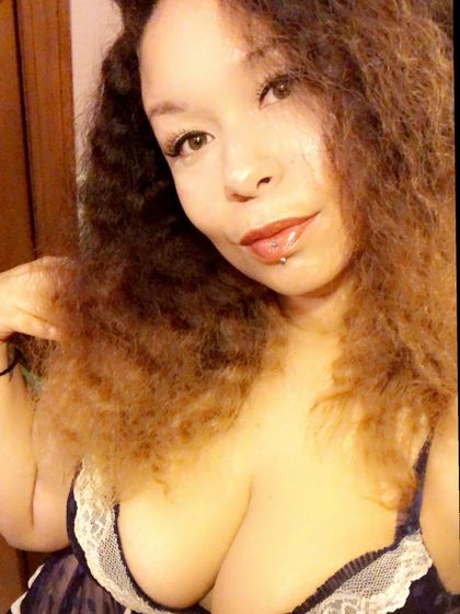 violetsssmami OnlyFans picture