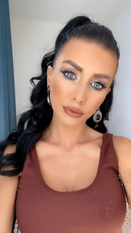 zeyaazeya OnlyFans picture