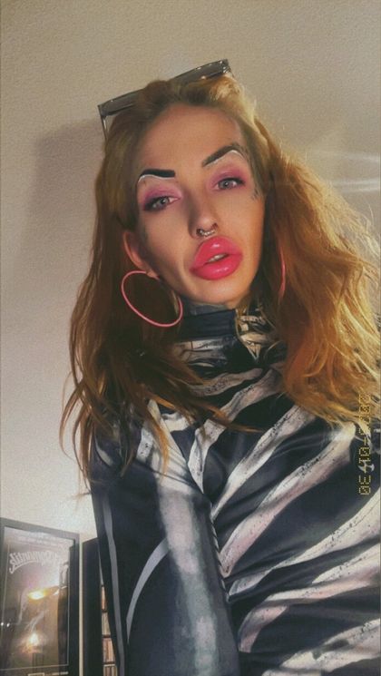 baarbiedooll OnlyFans picture