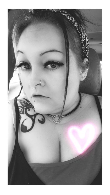 sinfulone22 OnlyFans picture