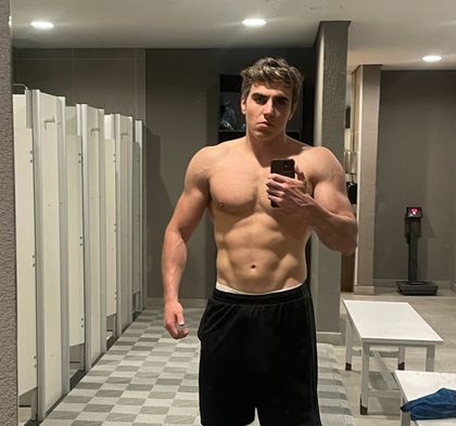 victor_worshipbr OnlyFans picture