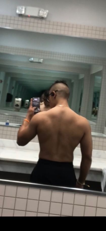 noah.davis OnlyFans picture