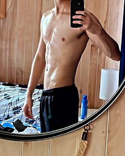 twinkbottomboy OnlyFans picture