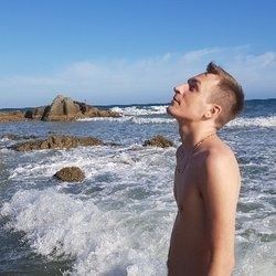 Best Ekaterinburg OnlyFans Accounts | FansMetrics.com