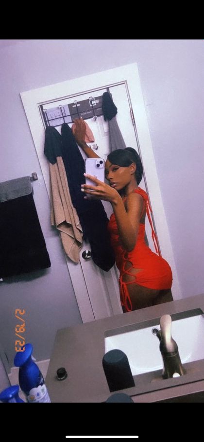nyayasmine OnlyFans picture