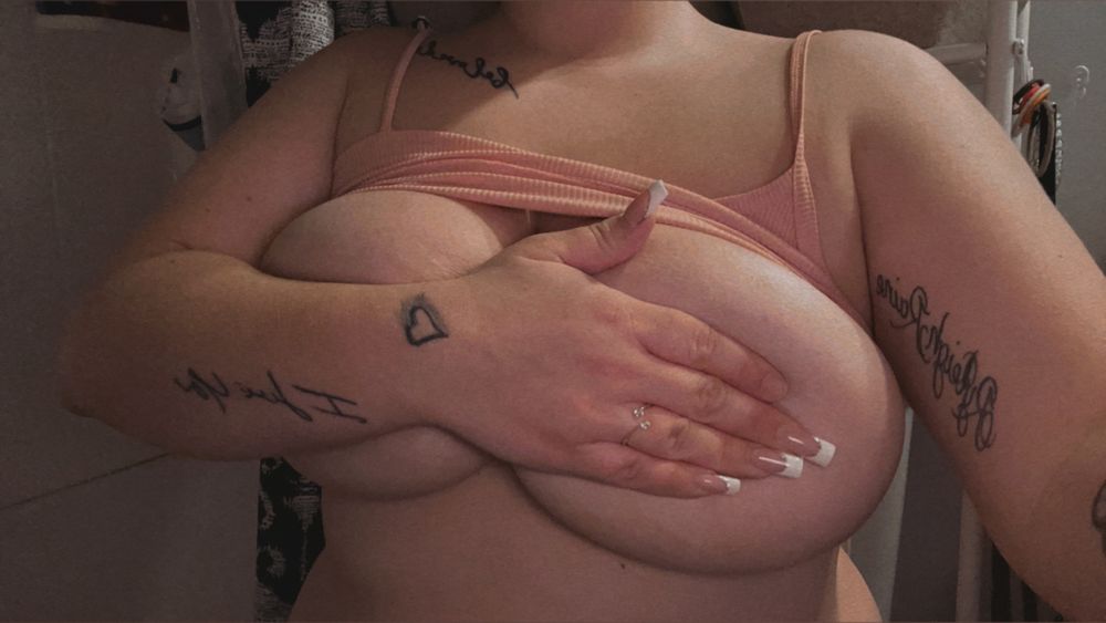 kinkykinzie2 OnlyFans profile picture