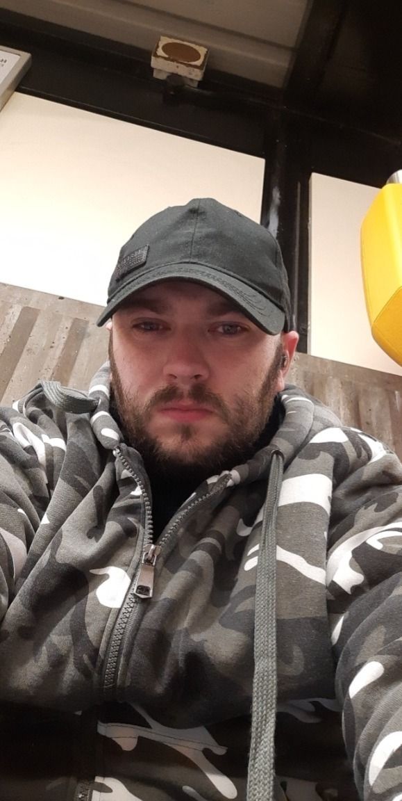 systems8000 OnlyFans profile picture