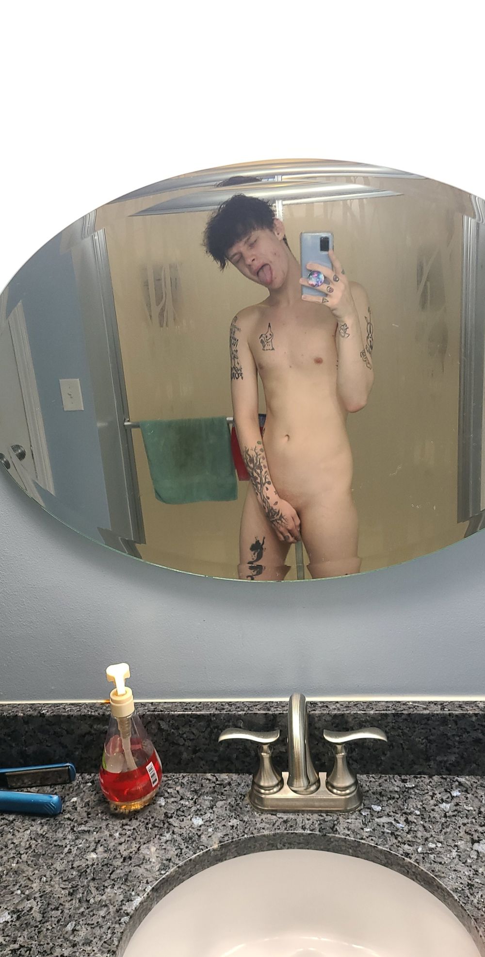 hallowfoxxx OnlyFans profile picture