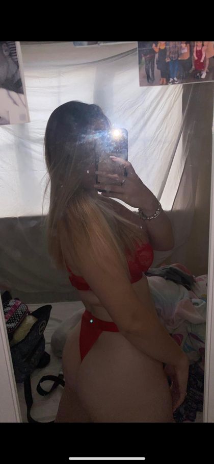 adelee22 OnlyFans picture