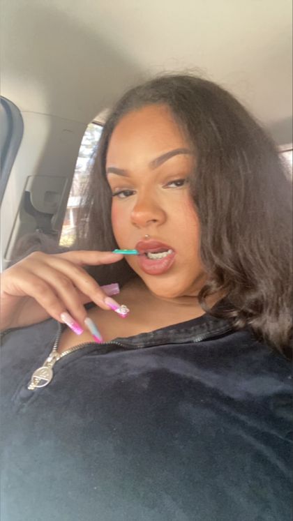diamondpiggie OnlyFans picture