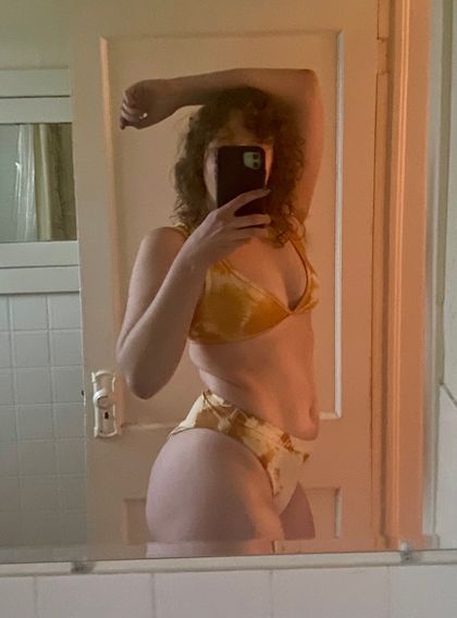 leahxwestfree OnlyFans picture