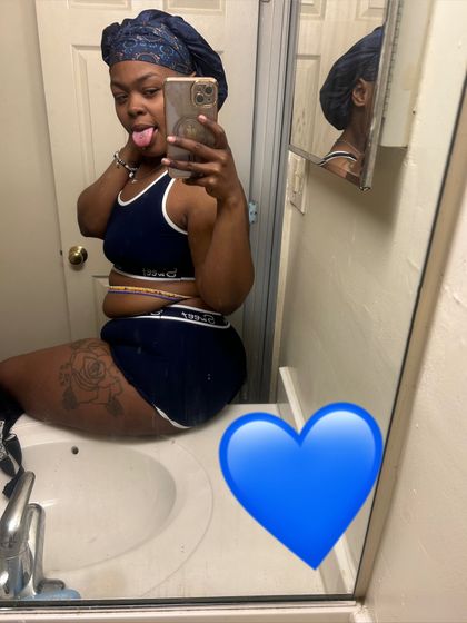 1000shadesofbluee OnlyFans picture