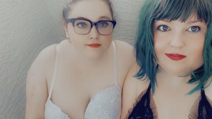 twohighqueens OnlyFans picture
