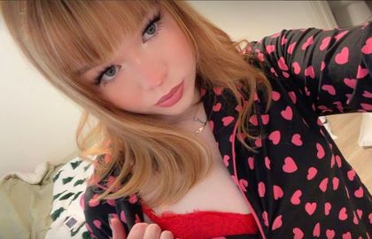 charlottelive OnlyFans picture