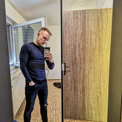 snikey OnlyFans picture