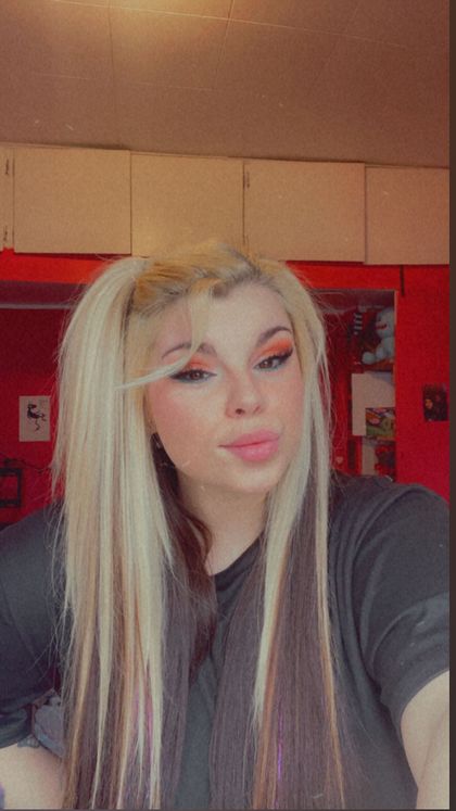 elina_babe.420 OnlyFans picture