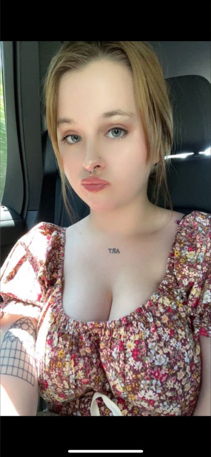 theyyluvmollij OnlyFans picture