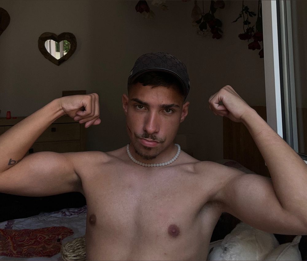 alvarooxxxx OnlyFans profile picture