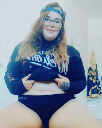 tomboymomma420 OnlyFans picture