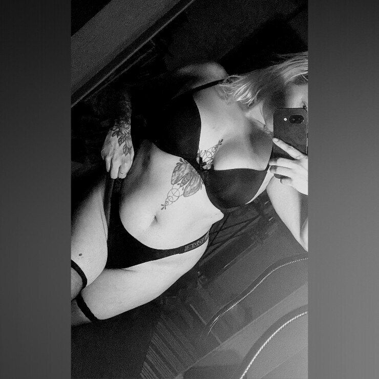 ladyauroran OnlyFans profile picture