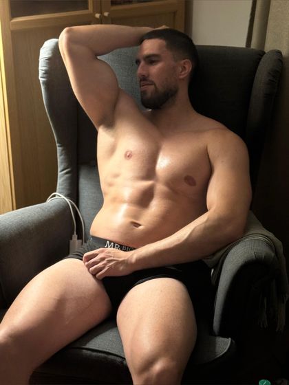 ivanhydee OnlyFans picture