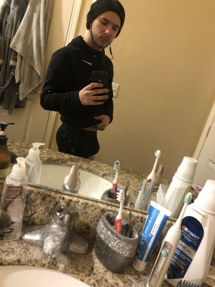 em1nvws OnlyFans picture