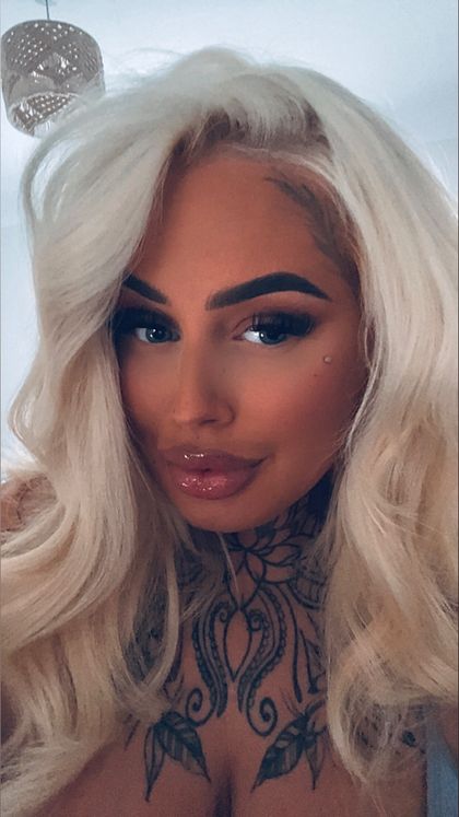 msluux OnlyFans picture