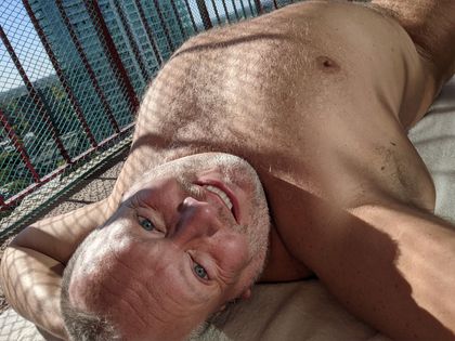 n2hairy612 OnlyFans picture