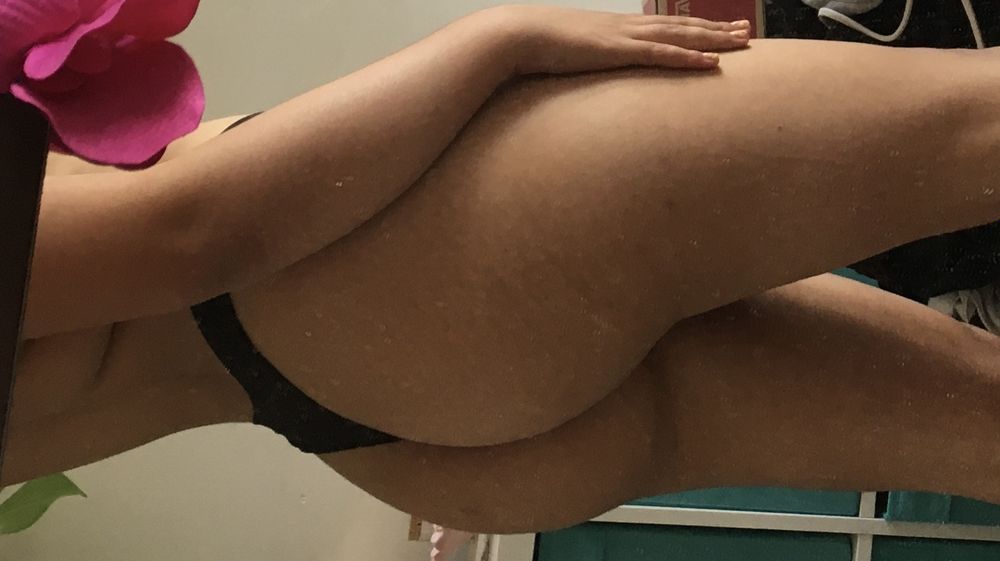 mpeaches OnlyFans profile picture