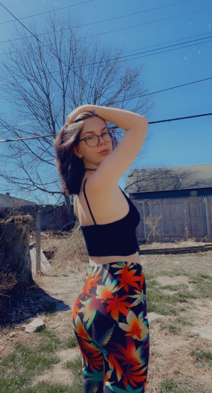 aprillove2113 OnlyFans picture