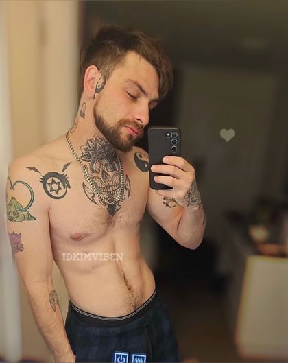 idk_im_viben OnlyFans picture