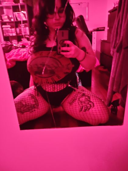 pocketmoggy OnlyFans picture