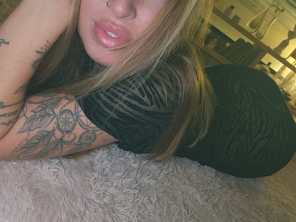 sabrinnaxxx OnlyFans profile picture