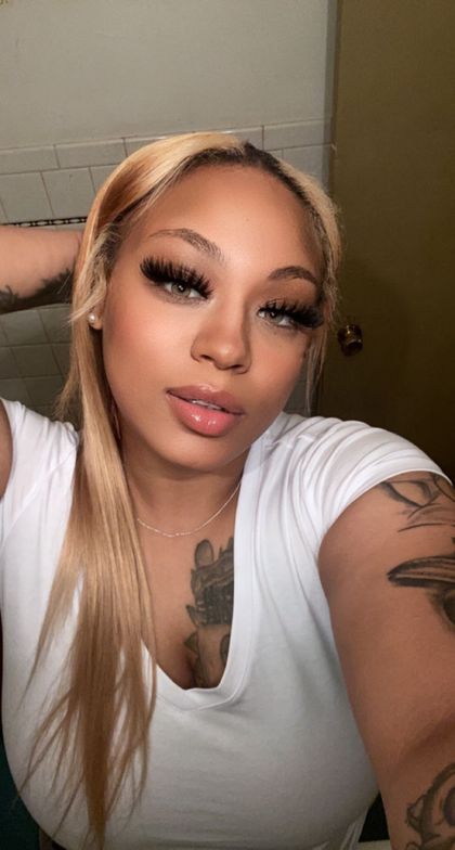 lolaabanks24 OnlyFans picture