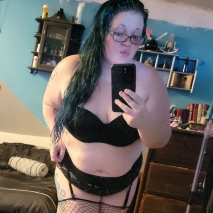 kuddlykio OnlyFans picture