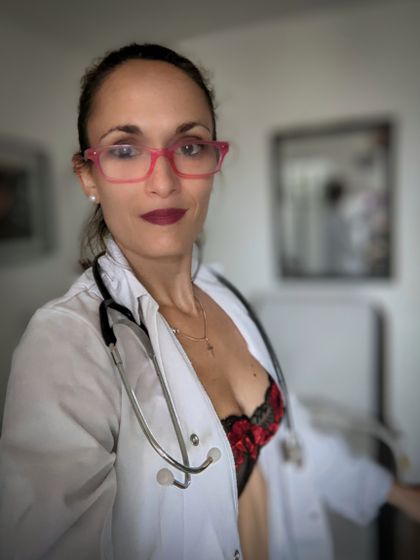 nurseblanche OnlyFans picture
