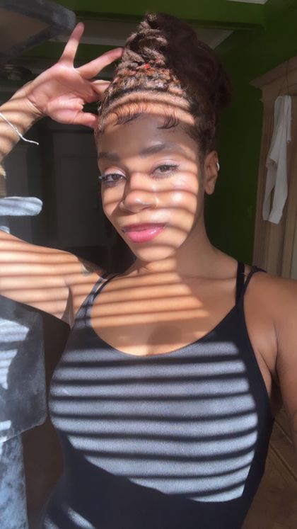 miadineroz OnlyFans picture