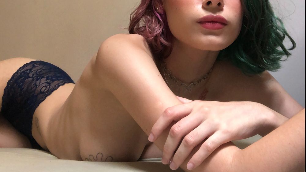 cherry4ndwine OnlyFans profile picture
