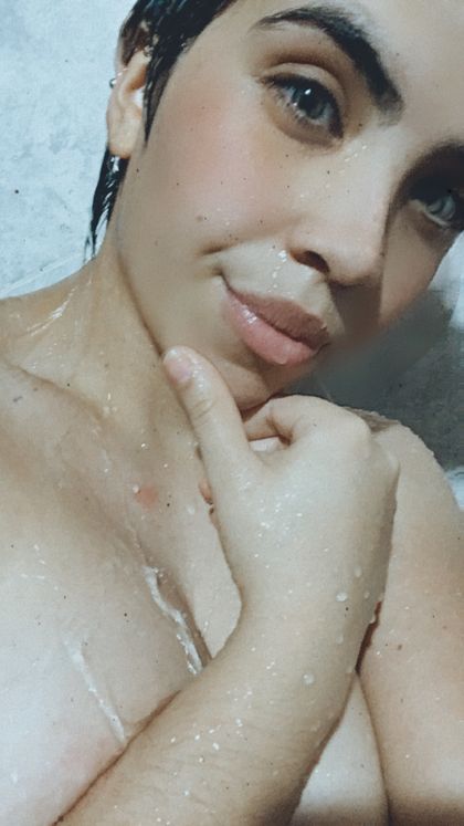 pireeselisaa OnlyFans picture