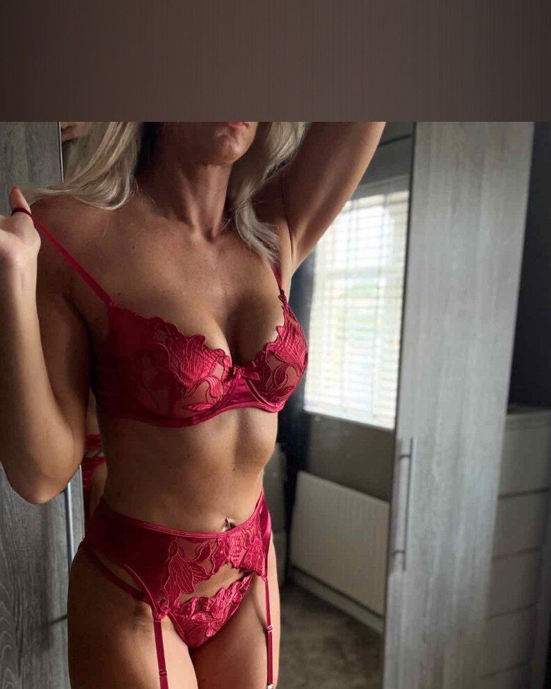 leonietheamazon OnlyFans profile picture