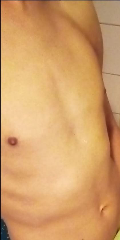 flow32 OnlyFans picture